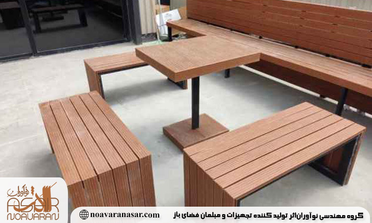 نیمکت چوبی ساده و کلاسیک