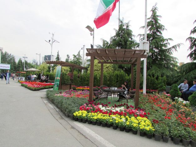 حضور شرکت مهندسی نوآوران اثر در شانزدهمین دوره نمایشگاه بین المللی گل و گیاه
