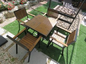 Classic-outdoor-furniture-3