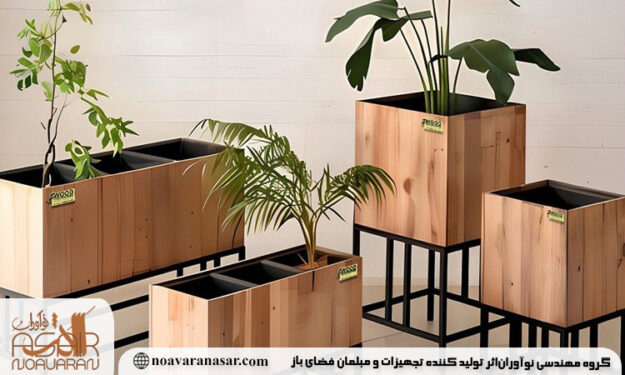 مقایسه فلاورباکس چوبی و فلزی