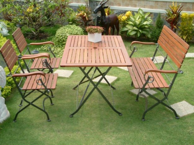 میز و صندلی فلزی ویلایی | صندلی ویلایی فلزی | مبلمان باغی فلزی