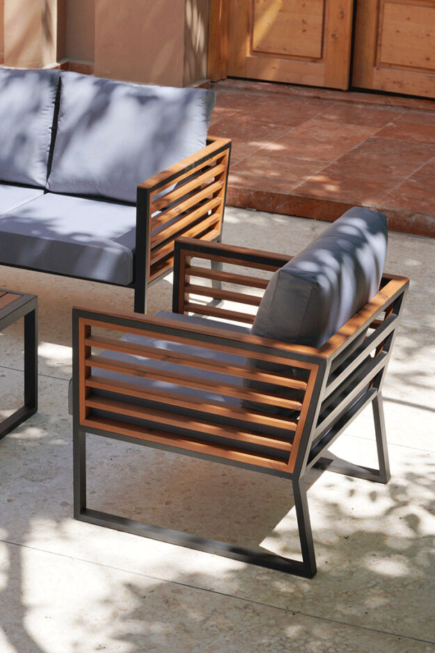 metal-outdoor-furniture-main مبلمان فضای باز فلزی