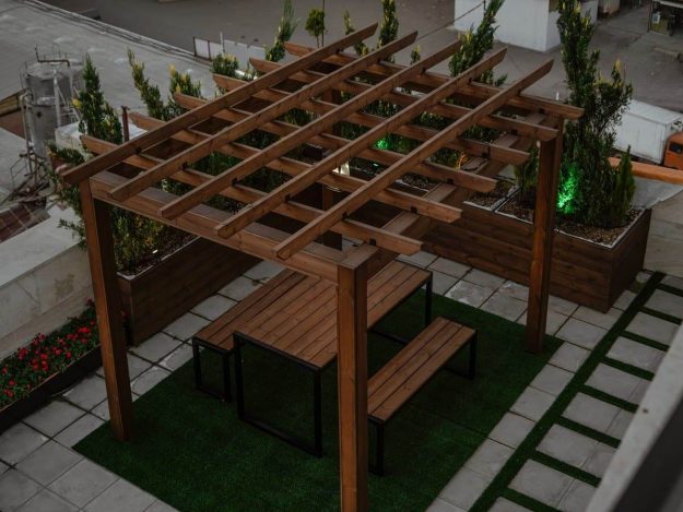 طراحی روف گاردن در قزوین | روف گاردن قزوین | طراحی بام سبز در قزوین | اجرای روف گاردن در قزوین